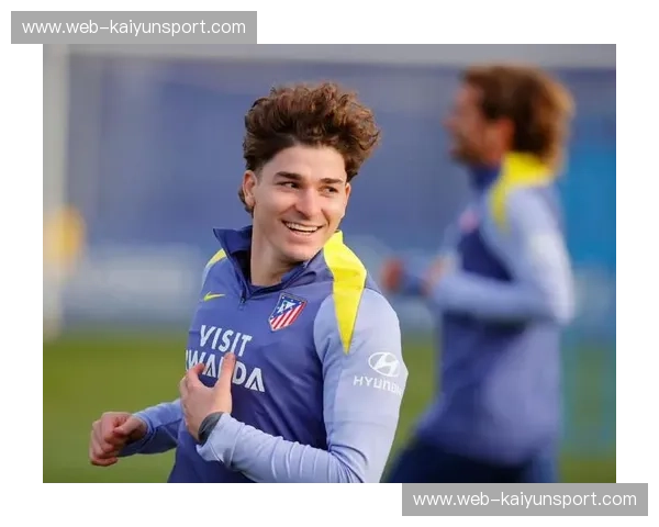 红白风暴席卷太极虎:当申台龙在多哈亲手“埋葬”祖国的奥运梦 红白风暴席卷太极虎:当申台龙在多哈亲手“埋葬”祖国的奥运梦